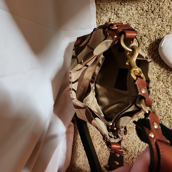 Coach Handbag-Authentic - Picture 4 of 5